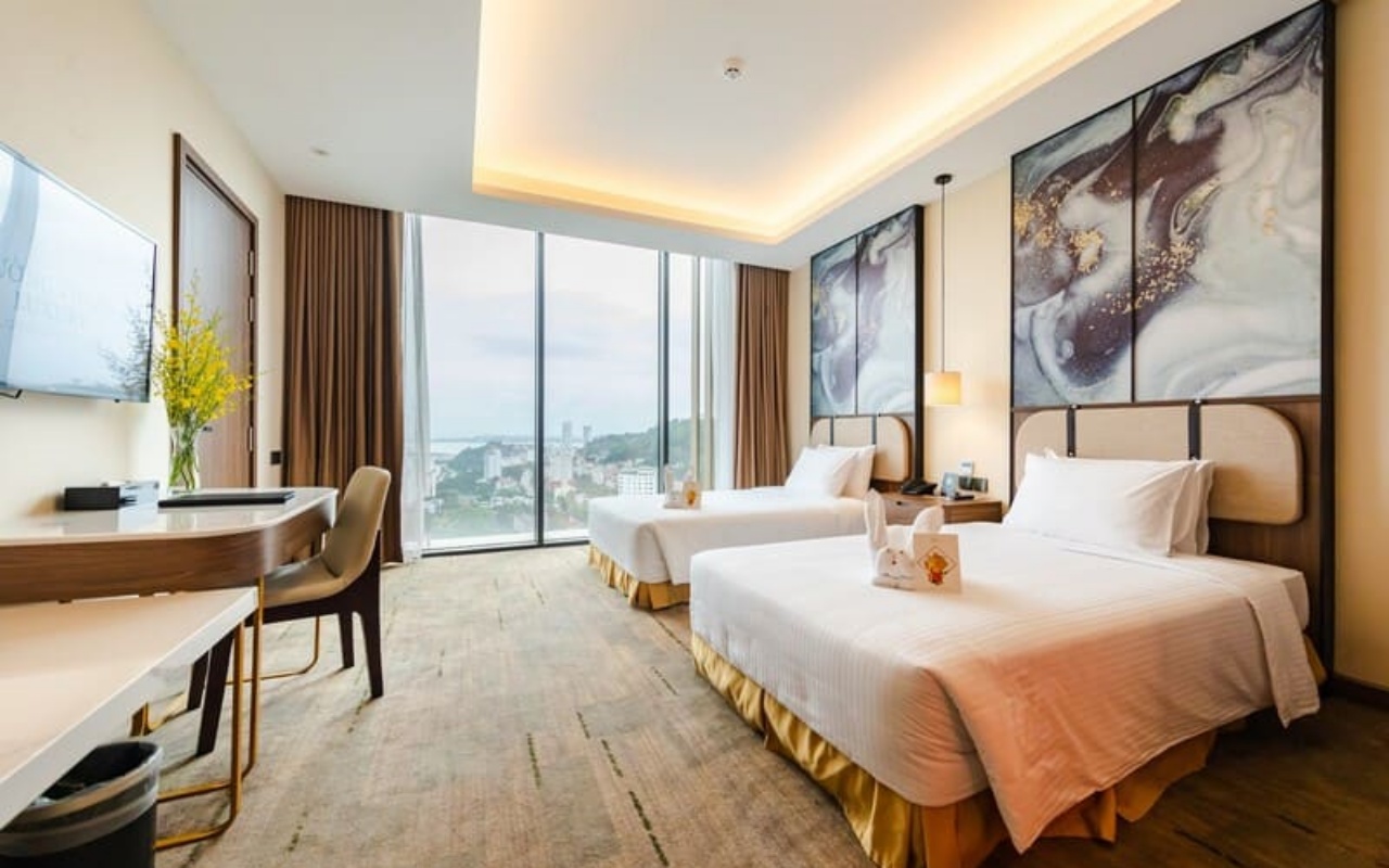Khách sạn Mường Thanh Luxury Hạ Long Centre - Deluxe Twin hướng thành phố