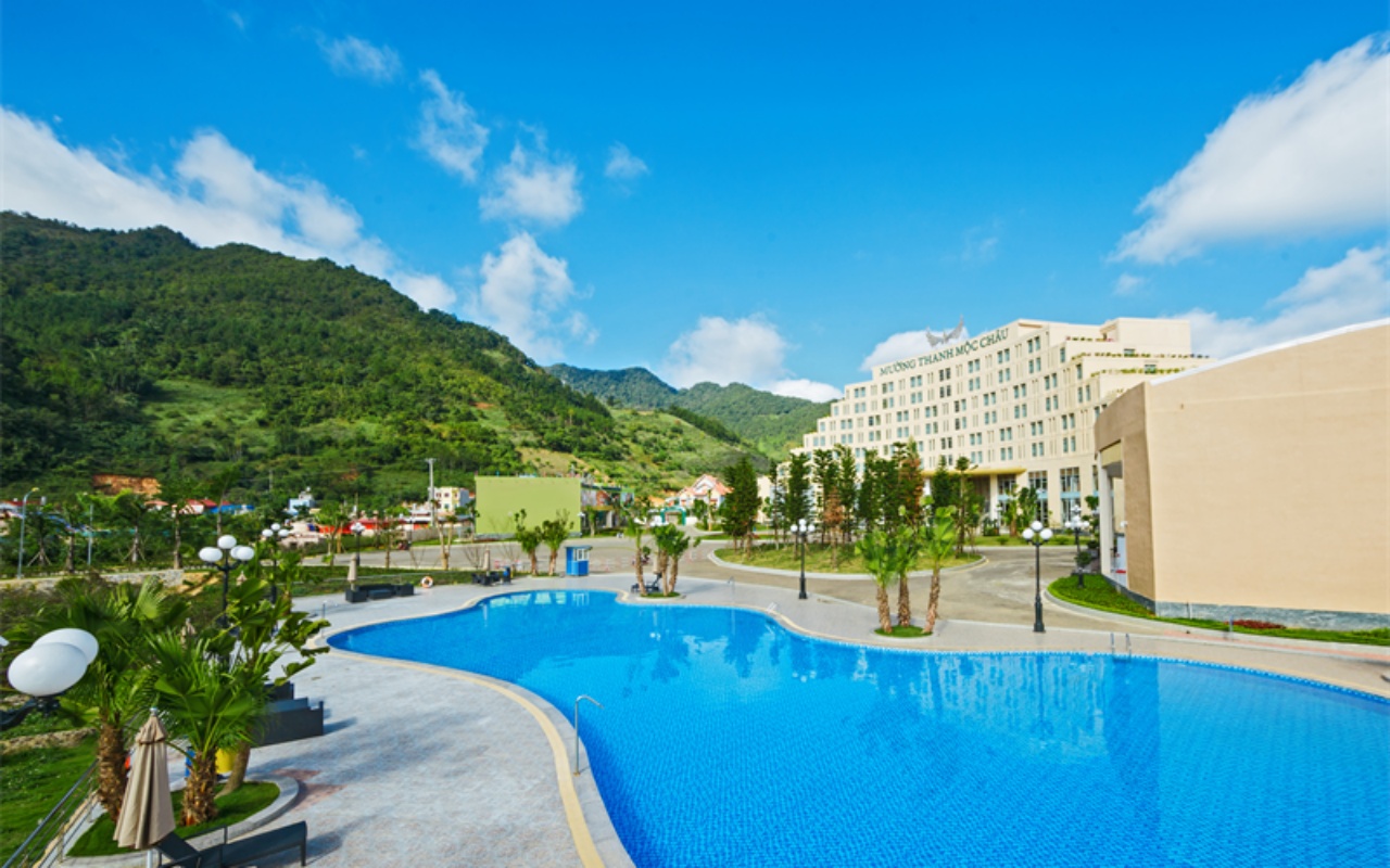 Mường Thanh Holiday Mộc Châu - Swimming pool
