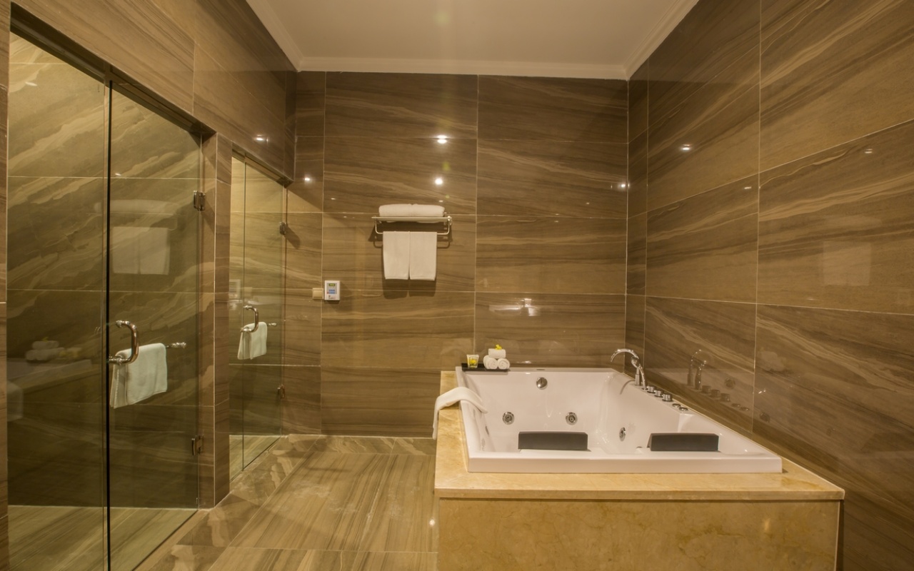 Mường Thanh Luxury Phú Thọ - Royal Suite 3